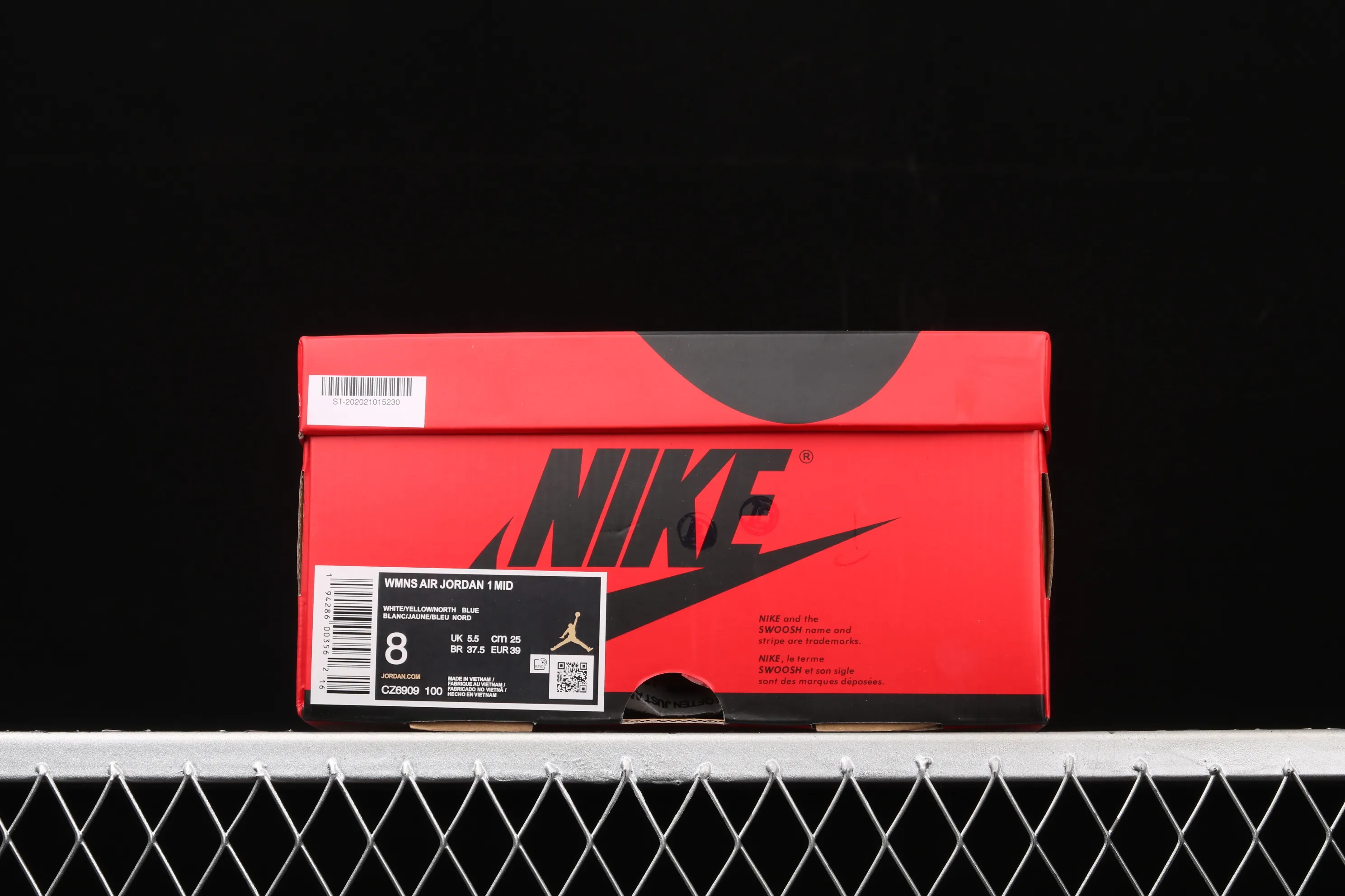 All categories Air Jordan Jordan series basketball shoes Air Jordan 1 Mid Air Jordan 1 Mid AJ1 Joe 1 candy color snake pattern stitching mid-top versatile casual sports sneakers CZ6909-100